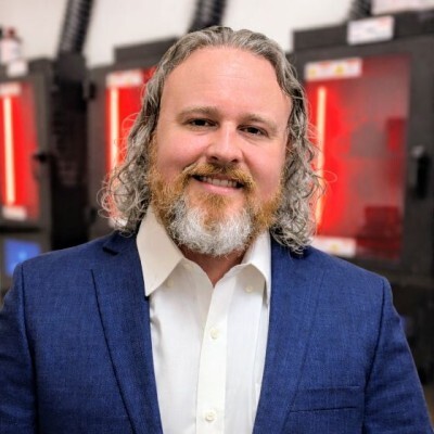 Chris Lyons Headshot